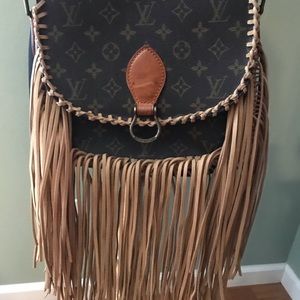 ✨Louis Vuitton revamped fringe bag💥